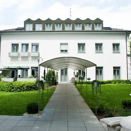Hotel Am Schloss Illertissen